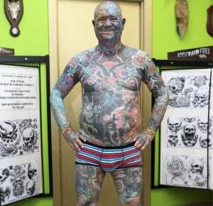 Homem Gasta Mais De Mil Reais E Se Torna O Mais Tatuado Da Gr Bretanha